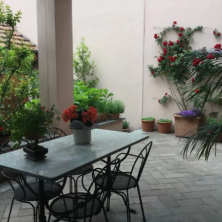 فندق مبيت وإفطار Pescarenico 3*
